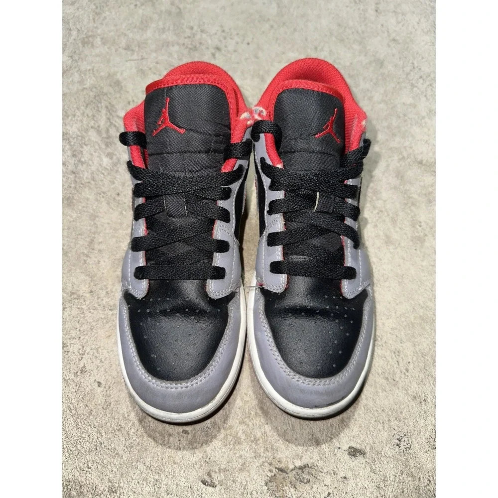 Nike Jordan 1 Low Cement Fire Red Shoes 553560-060 GS 4 /WMNS 5.5‎